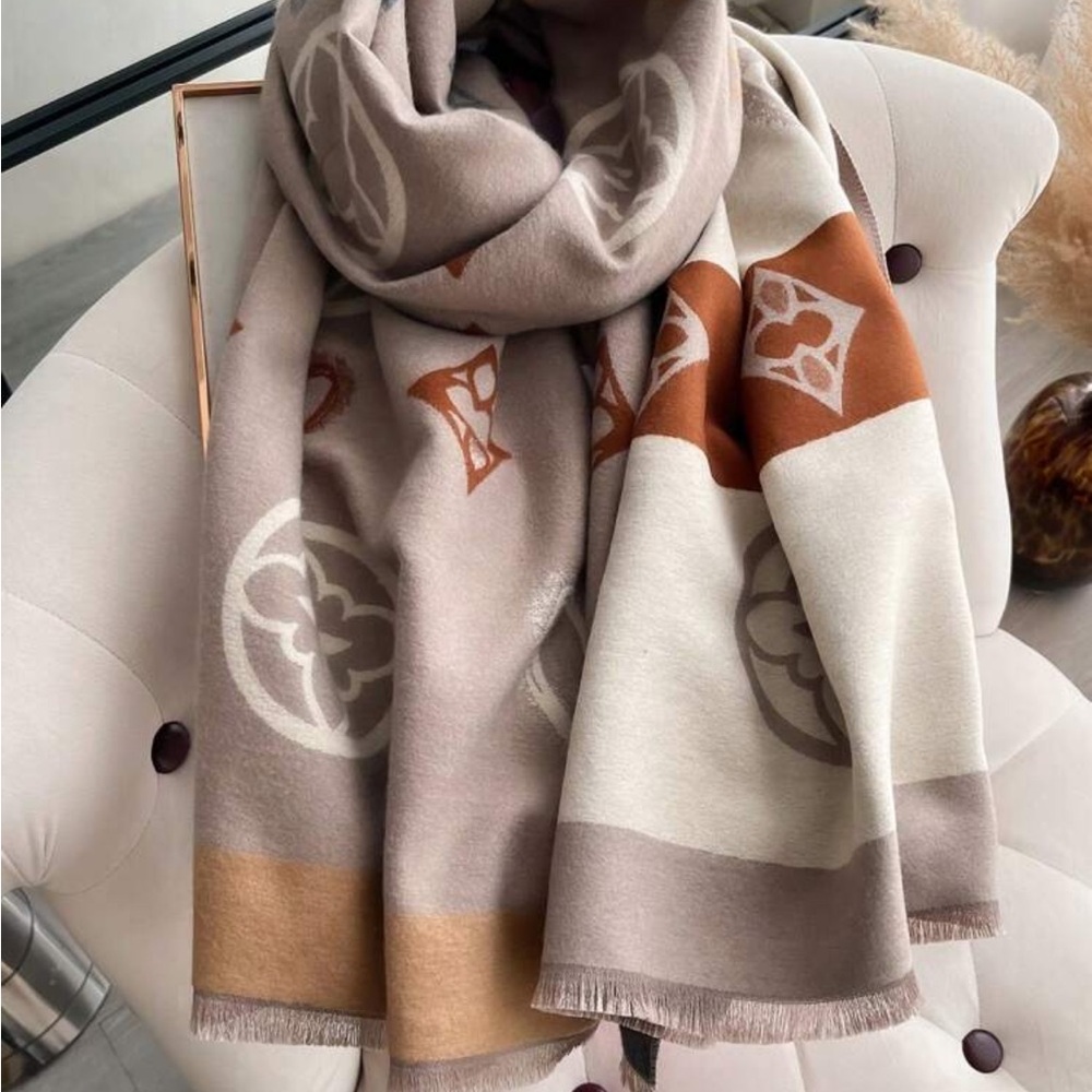Monogram and Stripe Pattern Blanket Scarf NWOT - Picture 7 of 7